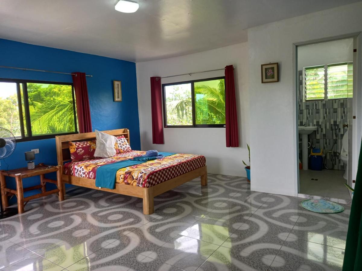 Happy Bear Moalboal Budget Rooms Esterno foto